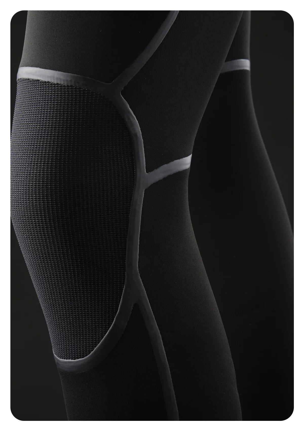 4/3 Liquid Sealed Thermal Chest Zip Wetsuit - Image 9