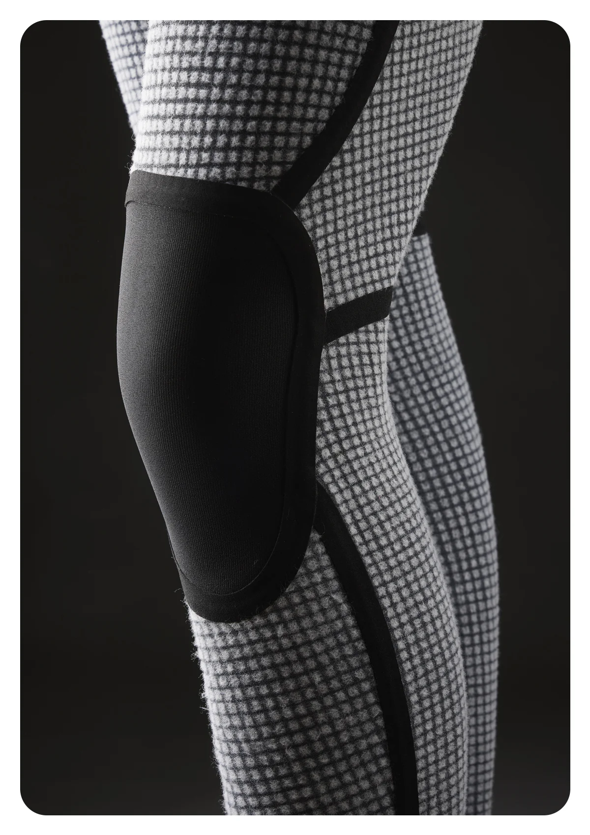 4/3 Liquid Sealed Thermal Chest Zip Wetsuit - Image 10